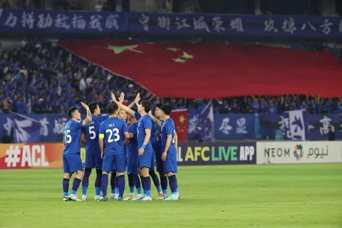 _华语_ 消息 首页 新闻 视频 大片 影库 CCTV6 VIP影院 搜索 电影 星闻 独家 更多 专题 图片 视频 滚动 首页 新闻 大片 影库 CCTV6 VIP影院 客户端 电影网>新闻>明星资讯 《异人之下2》定档1.18 文淇、尹昉开启碧游村！