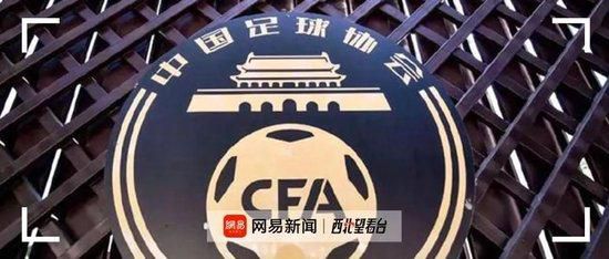 首先,影片过度依赖特效和噱头,忽视了故事本身的逻辑性和人物塑造。