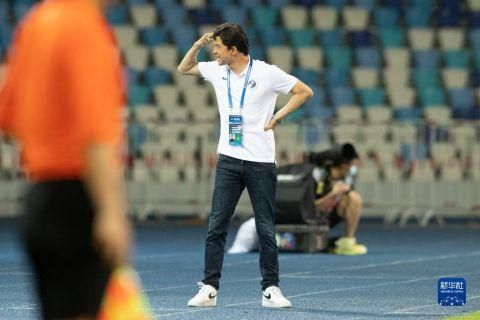 伍子胥为免除后患，进谏吴王杀害越王。