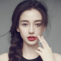 甄子丹《卧虎藏龙2》首曝片场照 儿女出镜展拳脚 2014-09-22 目前，甄子丹正在新西兰拍摄《卧虎藏龙2》。